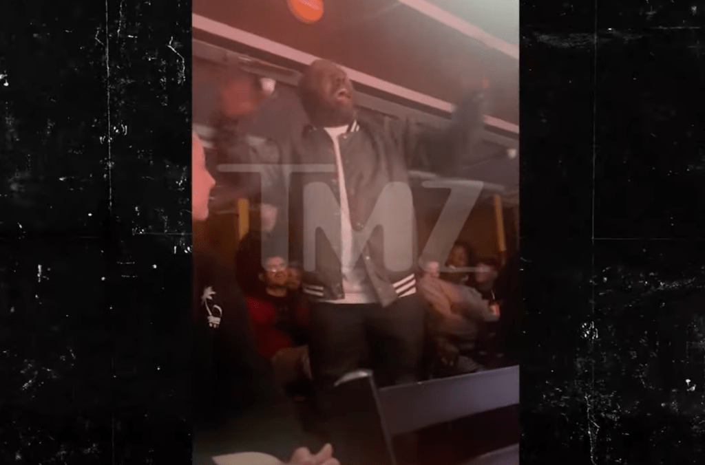 Donnell Rawlings Goes Crazy Arguing With Corey Holcomb