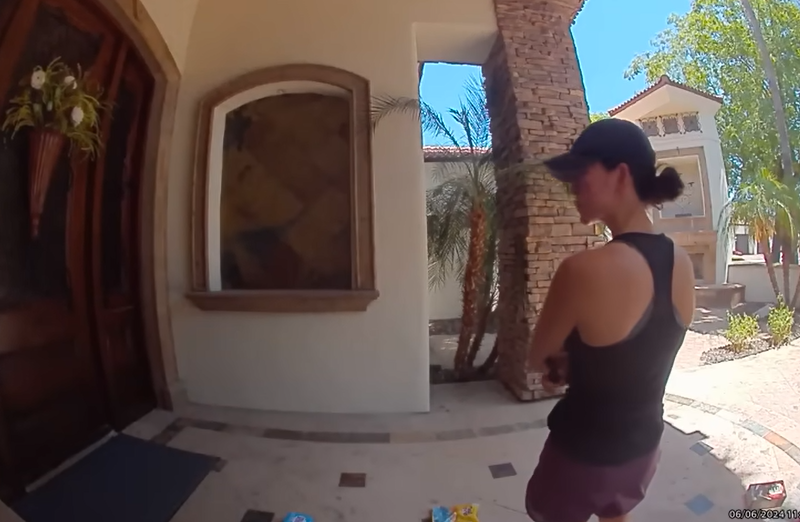 Ex-Wife Keeps It Crazy As She Picks Up The Kids
