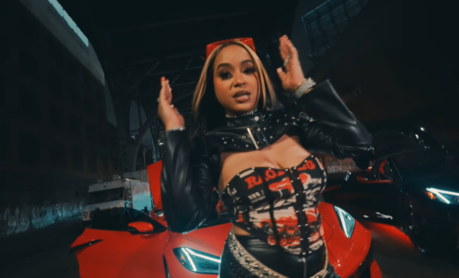 Genny Genn - Right Left (We Be In The Corvette) music video